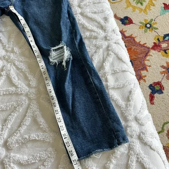 LEVI'S Wedgie Straight Hi Rise Button Fly Blue Distressed Jeans Size 30 - Picture 11 of 12